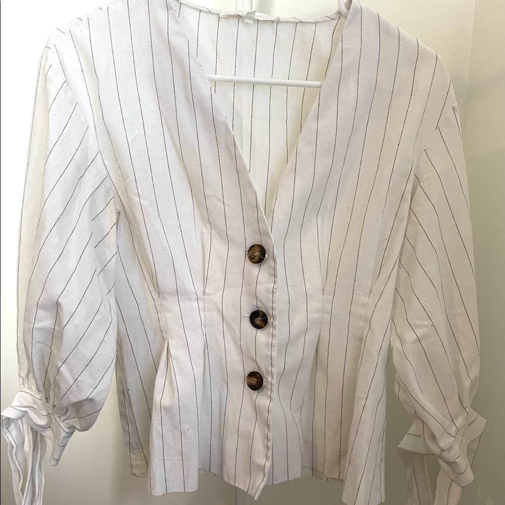 White Wrist Tie Blouse With Tortoiseshell Buttons Size M